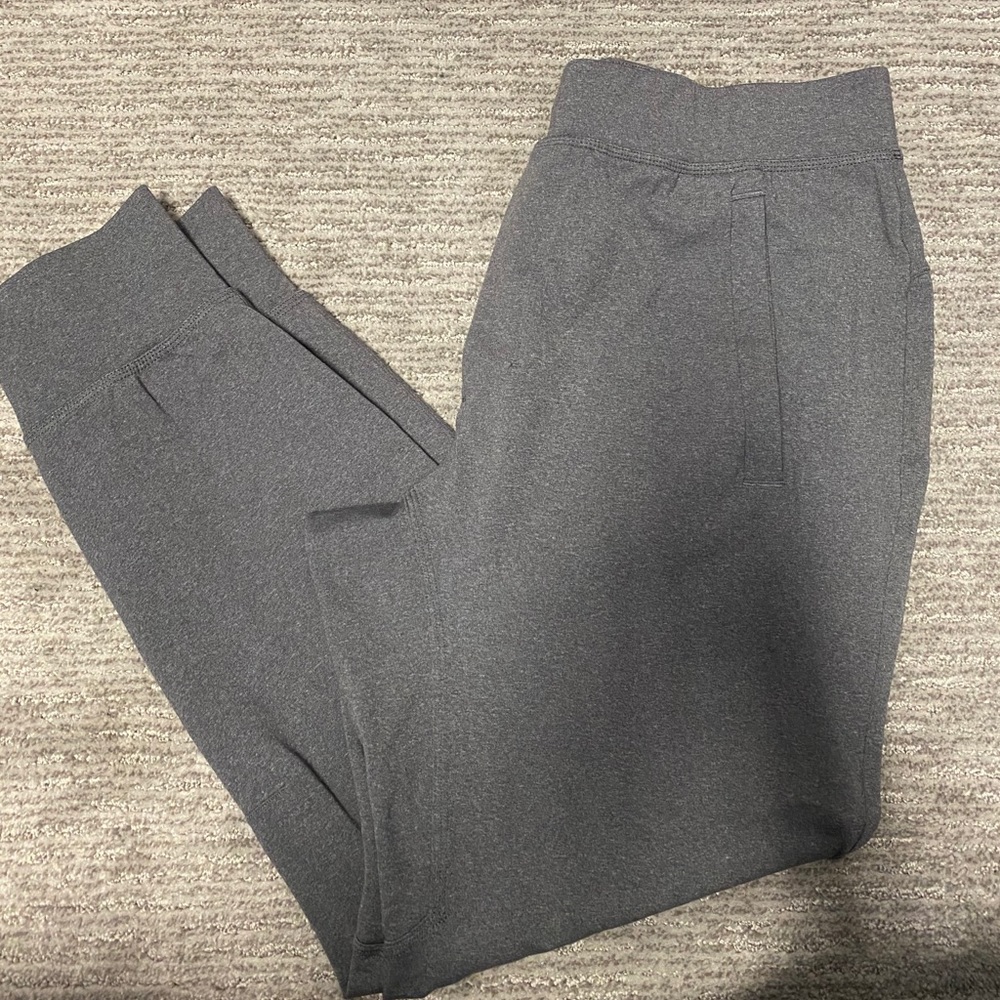 Lululemon joggers